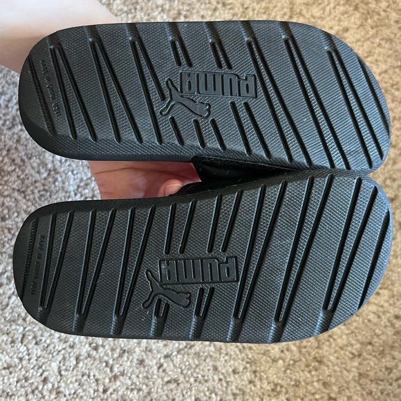 Puma Black and White “Cool Cat” 2.0 PS Little Kids Slides Size 11 - Picture 3 of 6